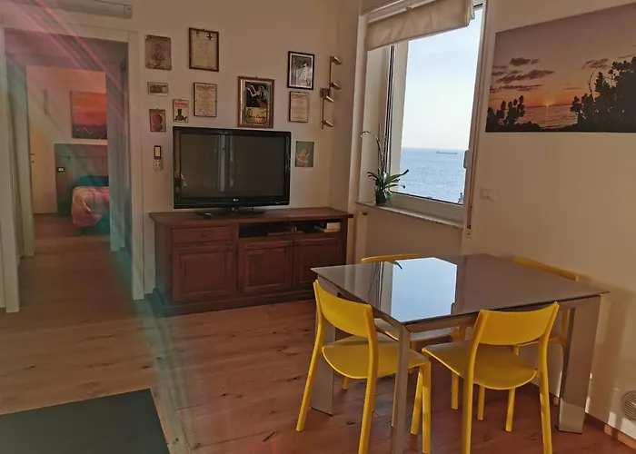 Apartment Blue Nest Genua